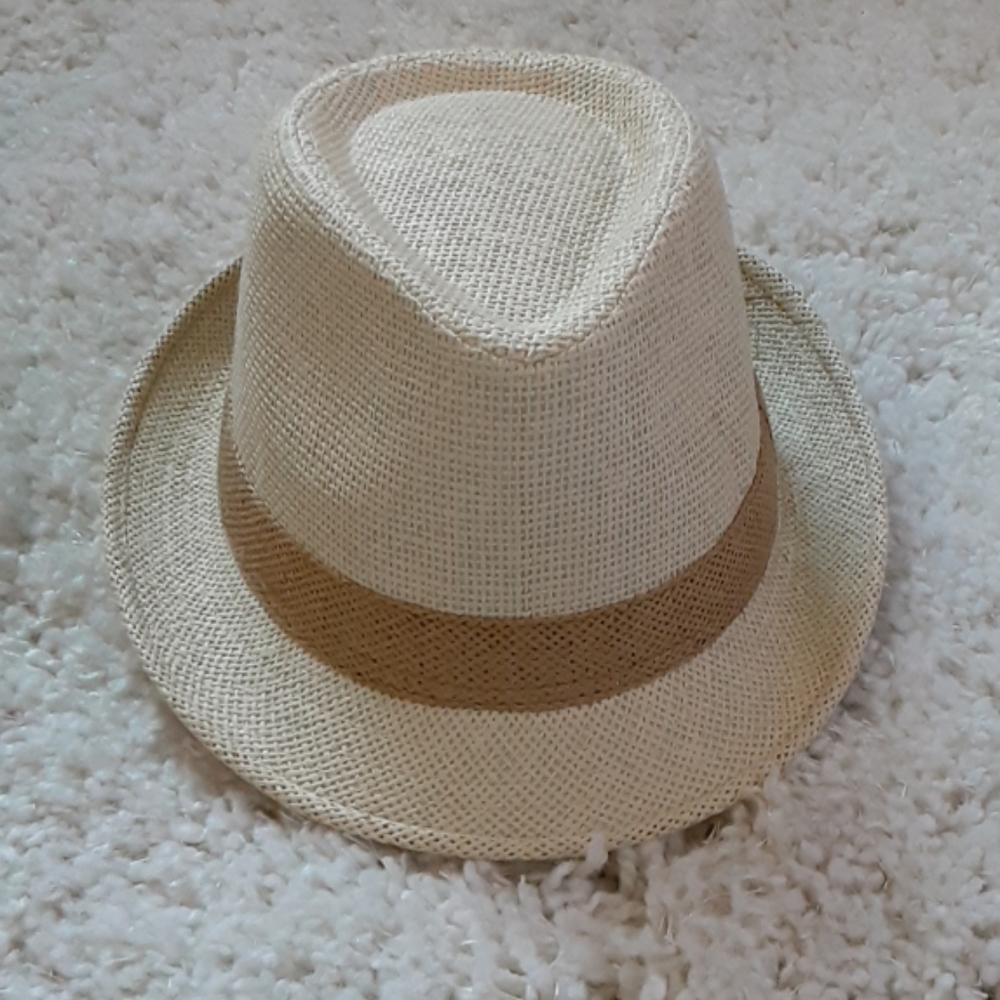 Fedora - Picture 4 of 4